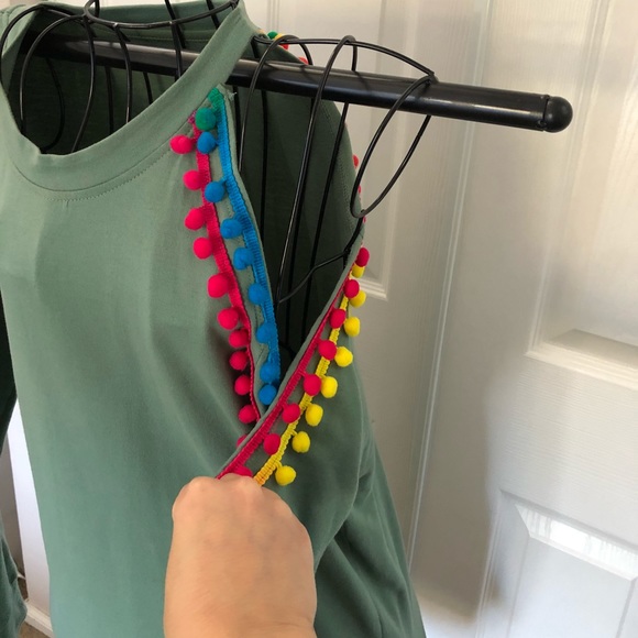 Top - Picture 3 of 8